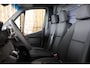 Mercedes-Benz Sprinter 315 L2H2 150pk Automaat Cruise control Navigatie 360 Camera Trekhaak