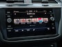 Volkswagen Tiguan 1.5 TSI R-Line 150PK DSG Black Style | Panoramadak | Keyless | Trekhaak | Camera | NL Auto
