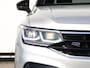 Volkswagen Tiguan 1.5 TSI R-Line 150PK DSG Black Style | Panoramadak | Keyless | Trekhaak | Camera | NL Auto