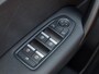 Renault Captur 1.3 mild hybrid 160 Zen Automaat / Navigatie via Android Auto/Apple Carplay / Camera / Cruise Control / Climate Control