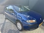 Fiat Punto 1.2 Dynamic Airco - nieuwe APK - ingeruild door eerste eigenaar - de auto heeft lichte schade