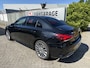 Mercedes-Benz A-klasse 250 e Premium 19"/Dodehoek/Camera/Sfeerverlichting/Stoelverwarming/Apple Carplay& Android Auto