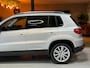 Volkswagen Tiguan 1.4 TSI Sport&Style Trekhaak PDC Cruise Clima Navi Parkeerhulp Rijklaar