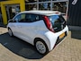 Toyota Aygo 1.0 VVT-i x-play All-in prijs!