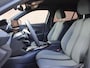 Peugeot 2008 1.2 PureTech 130pk Automaat Allure Navigatie Apple Carplay/Android Auto 360 camera Parkeersensoren Blind Spot Assist Adaptive Cruise Control Stoelverwarming Getinte ramen Climate Control