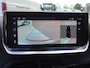 Peugeot 2008 1.2 PureTech 130pk Automaat Allure Navigatie Apple Carplay/Android Auto 360 camera Parkeersensoren Blind Spot Assist Adaptive Cruise Control Stoelverwarming Getinte ramen Climate Control