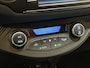 Toyota Yaris 1.5 Hybrid Bi-Tone | Cruise Control | Camera | Navigatie | Climate Control | Bluetooth | 16'LM Velgen |