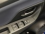 Toyota Yaris 1.5 Hybrid Bi-Tone | Cruise Control | Camera | Navigatie | Climate Control | Bluetooth | 16'LM Velgen |