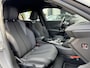 Peugeot e-2008 EV GT 50 kWh | Adapt. Cruise Control | Stoelverwarming | Dodehoek Detectie | Apple Carplay/Android Auto | Camera | Rijklaarprijs!