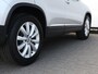 Volkswagen Tiguan 1.4 TSI Sport&Style 125pk | Dealer onderhouden | Eerste eigenaar | Navigatie | Trekhaak | Lichtmetalen velgen | Cruise control | Climate Control |