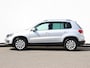 Volkswagen Tiguan 1.4 TSI Sport&Style 125pk | Dealer onderhouden | Eerste eigenaar | Navigatie | Trekhaak | Lichtmetalen velgen | Cruise control | Climate Control |