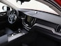 Volvo XC60 T6 AWD Ultimate Dark | Panoramadak | Luchtvering | Trekhaak | HU