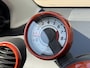 Toyota Aygo 1.0 VVT-i Dynamic Orange / Dealer Onderhouden / Airco / Isofix / Elektrische Ramen Voor / Bluetooth /