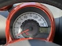 Toyota Aygo 1.0 VVT-i Dynamic Orange / Dealer Onderhouden / Airco / Isofix / Elektrische Ramen Voor / Bluetooth /