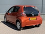 Toyota Aygo 1.0 VVT-i Dynamic Orange / Dealer Onderhouden / Airco / Isofix / Elektrische Ramen Voor / Bluetooth /