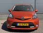 Toyota Aygo 1.0 VVT-i Dynamic Orange / Dealer Onderhouden / Airco / Isofix / Elektrische Ramen Voor / Bluetooth /
