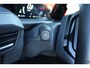 Ford Transit Custom 320 2.0 TDCI L2H1 Limited DC 170pk - Adaptive Cruise - Navi - 2x Schuifdeur - Verwarmd stuur - 70l tank - 17" LM velgen - Rijklaar