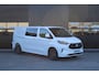 Ford Transit Custom 320 2.0 TDCI L2H1 Limited DC 170pk - Adaptive Cruise - Navi - 2x Schuifdeur - Verwarmd stuur - 70l tank - 17" LM velgen - Rijklaar