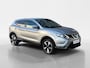 Nissan Qashqai 1.2 N-Connecta | Afneembare Trekhaak | Navigatie | Keyless | 360 Camera | Cruise Control | Extra set Winterbanden |