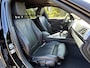 BMW 3-Serie Touring 318i Executive Automaat / M-Pakket / Sport-Leder / Navi / Trekhaak / Clima / 18" Velgen / PDC / Cruise / LED /