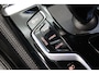 BMW 5-Serie Touring 530e High Executive M-sport | Incl. 12 maanden garantie | Assisted driving | 360° camera | Stoel/stuur verwarming | Stoelventilatie | Schuif/kantel dak | Apple carplay/Android auto | Virtual cockpit | Harman/Kardon audio |