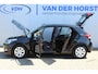 Hyundai i20 1.2-85pk HP i-Motion Comfort. Keurige en goed rijdende 5drs. Hyundai voor nog jaren rijplezier ! Autm. airco, trekhaak, telefoonvoorbereiding., metallic lak, cruise cntrl etc.