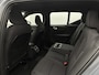 Volvo XC40 Recharge Core 70 kWh Limited | Parkeersensoren | Navigatie | Camera | LM velgen | Cruise Control |