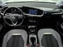 Opel Mokka SUV Elegance 130 pk Automaat | Navigatie | Achteruitrijcamera | Parkeersensoren Achter | LED Koplampen | Keyless Entry/Start | Lederen Stuurwiel Verwarmd | Climate Control | Cruise Control | 18" Lichtmetalen Velgen | Apple Carplay/Android Auto |