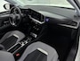 Opel Mokka SUV Elegance 130 pk Automaat | Navigatie | Achteruitrijcamera | Parkeersensoren Achter | LED Koplampen | Keyless Entry/Start | Lederen Stuurwiel Verwarmd | Climate Control | Cruise Control | 18" Lichtmetalen Velgen | Apple Carplay/Android Auto |