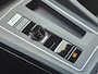 Volkswagen Golf 1.5 TSI R-Line Bns Automaat BJ.2021 / Panodak / Navi / Virt.Dashb. / 18"Lmv / Trekhaak !!