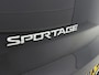 Kia Sportage SUV X-treme DynamicLine 135 pk | Navigatie | Achteruitrijcamera | Parkeersensoren Achter | Lederen Bekleding | Voorstoelen Verwarmd | LED Dagrijverlichting | Premium Audio | Trekhaak | Climate Control | Cruise Control | 17" Lichtmetalen Velgen |