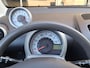 Peugeot 107 1.0 Active 5 Deurs - Airco - Stuurbekrachtiging - weinig Kilometers - Centrale vergrendeling