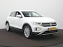 Volkswagen T-Roc 1.5 TSI Style DSG / Camera / Virtual / Climate / Adap. Cruise