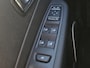 Renault Captur 0.9 TCe Limited / Volledig Onderhouden / Stoelverwarming / Parkeersensoren / Navigatie / Lichtmetalen Velgen / Dubbele kofferbakbodem /