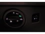 Volkswagen Crafter Bedrijfswagens Trendline L3 2.0 TDI EU6 103 kW (140 pk) GVW 3.5T Automaat! NETTO DEAL!!