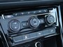 Volkswagen Touran 1.8 TSI 180 pk DSG R-Line 7p | Navigatie | Panoramadak | Zwenkbare Trekhaak | LED | Camera | Adaptive Cruise | Climatronic | Stoelverwarming | Elektrische Klep |