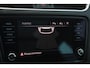 Skoda Octavia Combi 1.6 TDI SportLine DSG Automaat Trekhaak RS Sportstoelen Panoramadak 18 inch Navigatie Carplay Android Stoelverwarming
