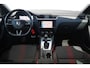 Skoda Octavia Combi 1.6 TDI SportLine DSG Automaat Trekhaak RS Sportstoelen Panoramadak 18 inch Navigatie Carplay Android Stoelverwarming