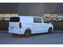Ford Transit Custom 320 2.0 TDCI L2H1 Limited DC 170pk - Adaptive Cruise - Navi - 2x Schuifdeur - Verwarmd stuur - 70l tank - 17" LM velgen - Rijklaar