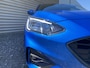 Ford Focus 1.0 EcoBoost Hybrid ST Line [ Winter Pack,Fm navi,Camera,Adaptive cruise ]