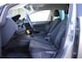 Volkswagen Golf 1.6 TDI Highline BlueMotion Clima/Cruise/Navi/Bluetooth/Park.Assist/PDC/18"LM/Trekhaak/GoedOnderhouden/APK:01-2026