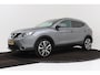 Nissan Qashqai 1.2 Tekna | Versnellingsbak Gereviseerd | Trekhaak | Panoramadak | Org NL | Leer | 360 Camera | Stoelverwarming |