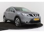 Nissan Qashqai 1.2 Tekna | Versnellingsbak Gereviseerd | Trekhaak | Panoramadak | Org NL | Leer | 360 Camera | Stoelverwarming |