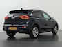 Kia e-Niro ExecutiveLine 64 kWh | Panoramadak | Lederen Bekleding | JBL Audio | Dodehoekdetectie | Stoel/Stuurwielverwarming | Elektrisch bedienbare bestuurdersstoel |