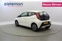 Toyota Aygo 1.0 VVT-I X-Play 5 Deurs - Carplay, Camera