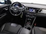 Kia Niro 1.6 GDi Hybrid DynamicLine | Trekhaak | Navigatiesysteem | Parkeercamera | Climate Control |
