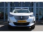 Peugeot e-2008 EV Allure Pack 50 kWh | Verw. Voorstoelen | Afn. Trekhaak | Keyless | 360 Camera