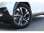 Peugeot e-2008 EV Allure Pack 50 kWh | Verw. Voorstoelen | Afn. Trekhaak | Keyless | 360 Camera