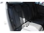 Peugeot e-2008 EV Allure Pack 50 kWh | Verw. Voorstoelen | Afn. Trekhaak | Keyless | 360 Camera