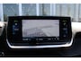Peugeot e-2008 EV Allure Pack 50 kWh | Verw. Voorstoelen | Afn. Trekhaak | Keyless | 360 Camera